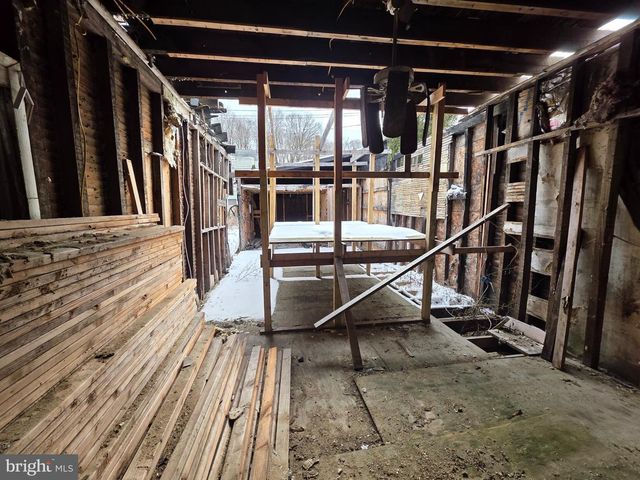 426 CENTRE ST, Ashland, PA 17921