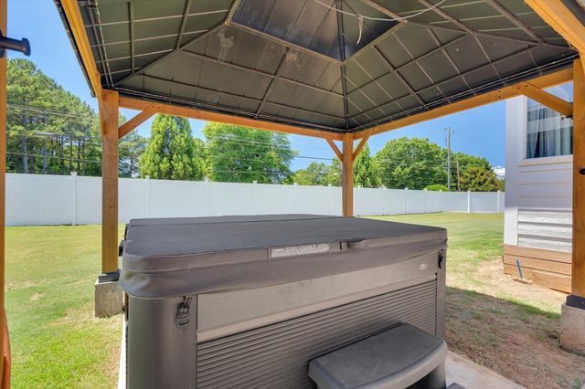 502 Life Lane, Lyman, SC 29365