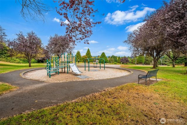 2213 NW Sierra Way, Camas, WA 98607