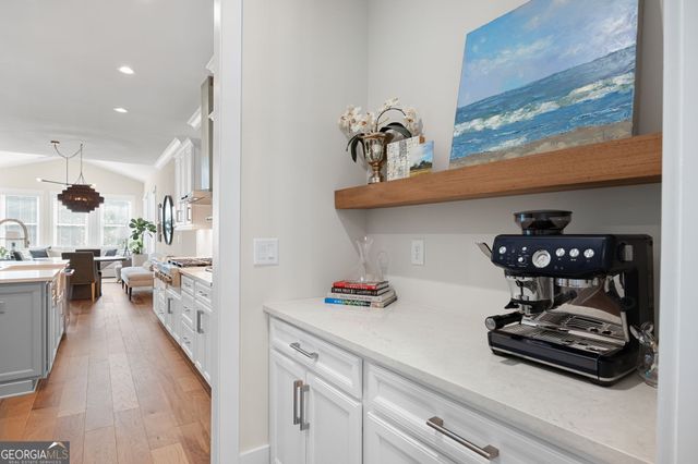 106 Summit View Court, Canton, GA 30114