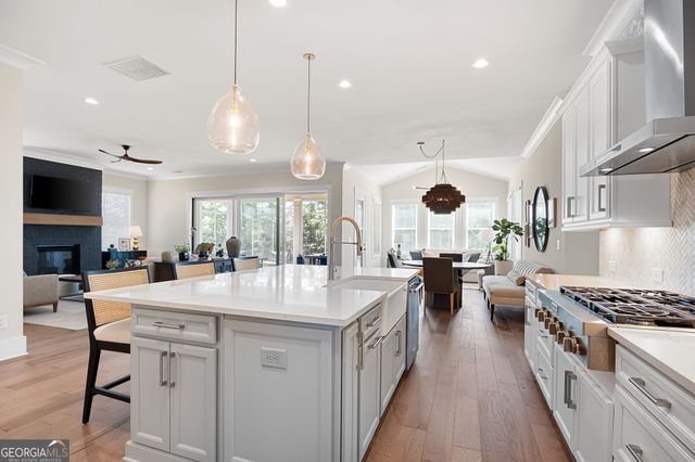 106 Summit View Court, Canton, GA 30114