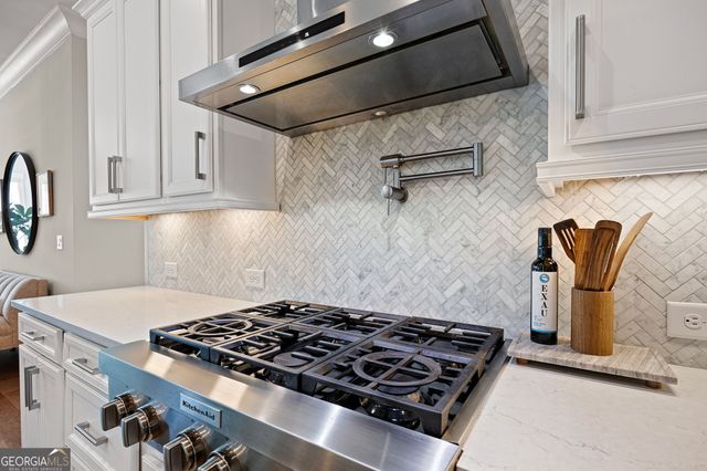 106 Summit View Court, Canton, GA 30114