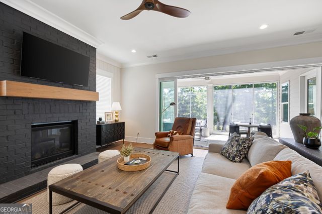106 Summit View Court, Canton, GA 30114