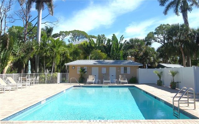 3062 Sandpiper Bay CIR K302, Naples, FL 34112