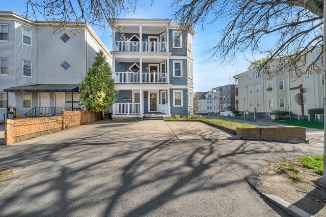 154 Fellsway W 3, Medford, MA 02155