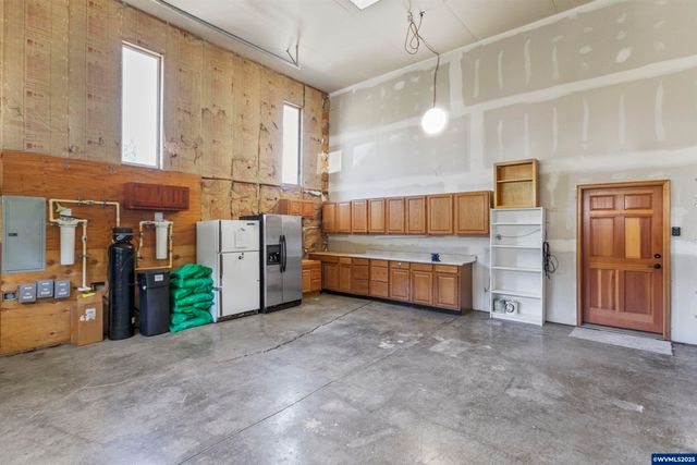 9275 SE Terrace View Ct, Amity, OR 97101