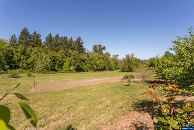 9275 SE Terrace View Ct, Amity, OR 97101