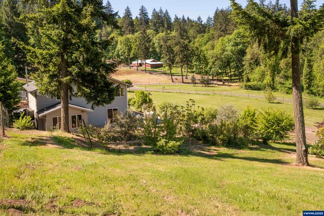 9275 SE Terrace View Ct, Amity, OR 97101