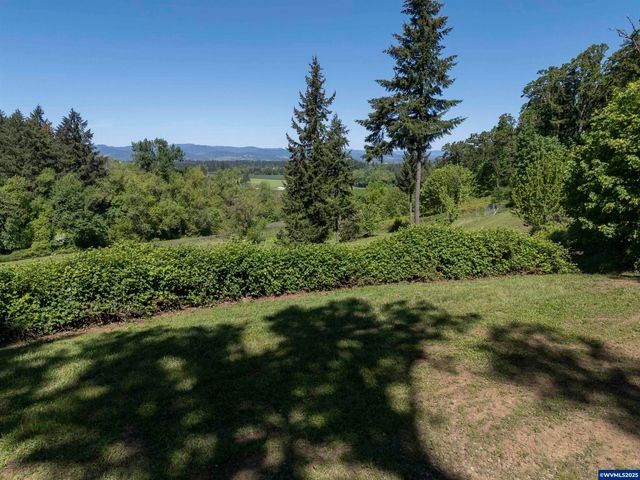 9275 SE Terrace View Ct, Amity, OR 97101