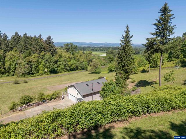 9275 SE Terrace View Ct, Amity, OR 97101