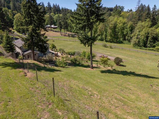 9275 SE Terrace View Ct, Amity, OR 97101