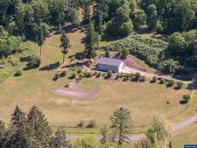 9275 SE Terrace View Ct, Amity, OR 97101