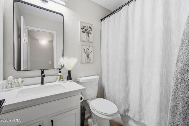 853 E YUMA Avenue, Apache Junction, AZ 85119