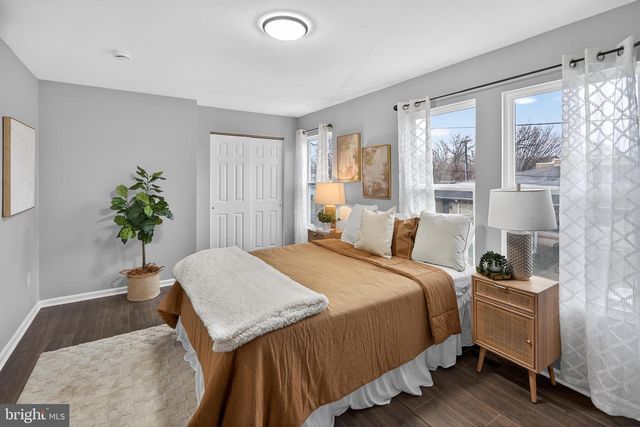 474 SAINT MARY ST, Burlington, NJ 08016