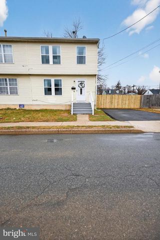 474 SAINT MARY ST, Burlington, NJ 08016