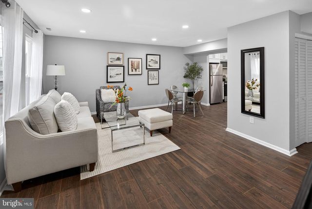 474 SAINT MARY ST, Burlington, NJ 08016