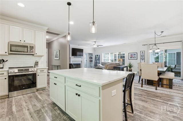 440 Ridgewood Park Drive S, Richmond Hill, GA 31324