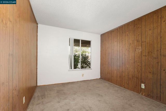 101 Flame Dr, Pacheco, CA 94553