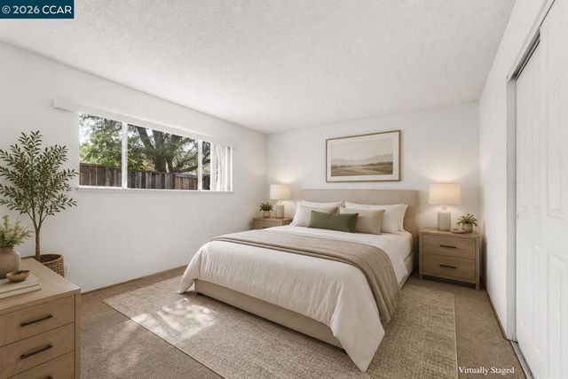 101 Flame Dr, Pacheco, CA 94553
