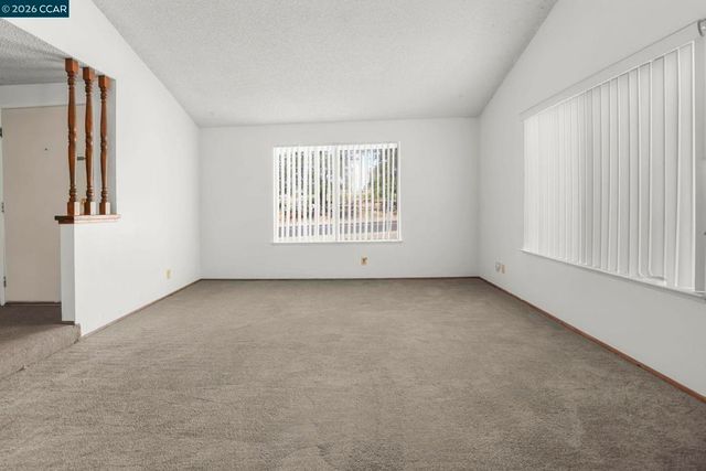 101 Flame Dr, Pacheco, CA 94553