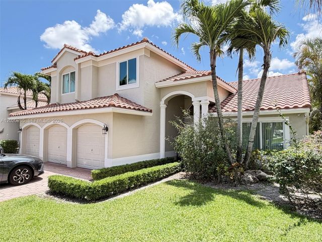 19432 Preserve Dr, Boca Raton, FL 33498