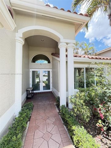 19432 Preserve Dr, Boca Raton, FL 33498