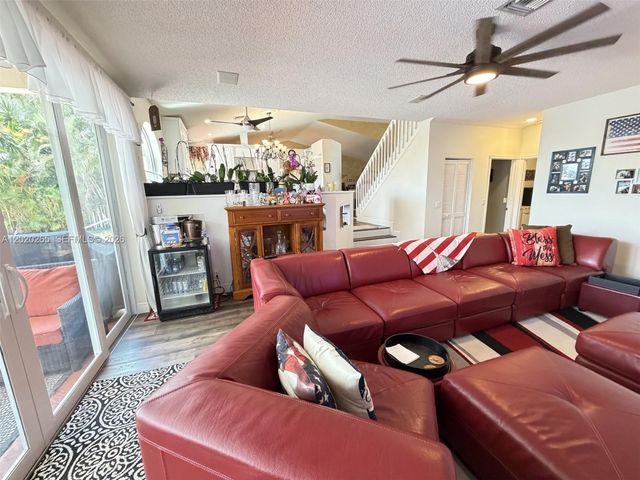 19432 Preserve Dr, Boca Raton, FL 33498