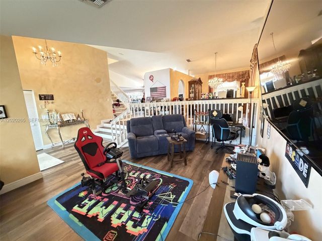 19432 Preserve Dr, Boca Raton, FL 33498