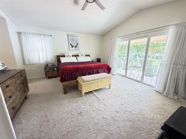 19432 Preserve Dr, Boca Raton, FL 33498