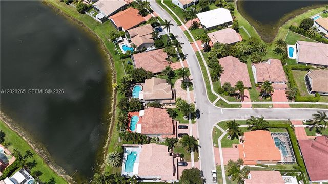 19432 Preserve Dr, Boca Raton, FL 33498