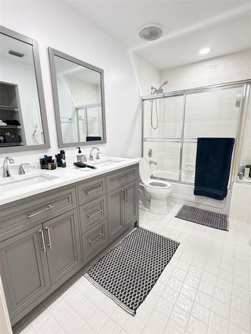19432 Preserve Dr, Boca Raton, FL 33498