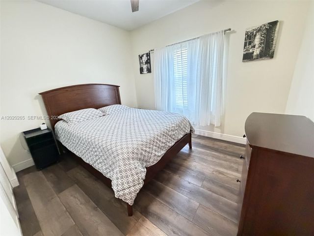 19432 Preserve Dr, Boca Raton, FL 33498