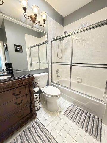 19432 Preserve Dr, Boca Raton, FL 33498