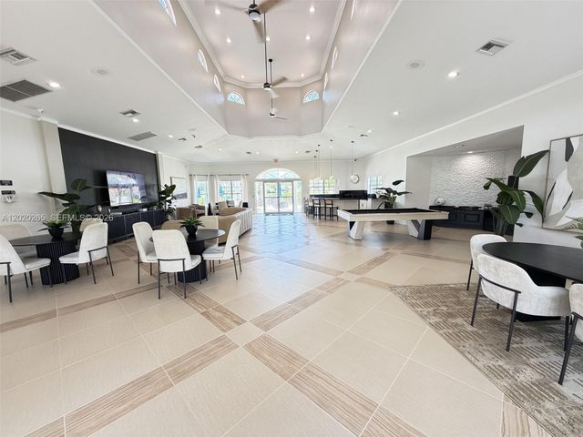 19432 Preserve Dr, Boca Raton, FL 33498