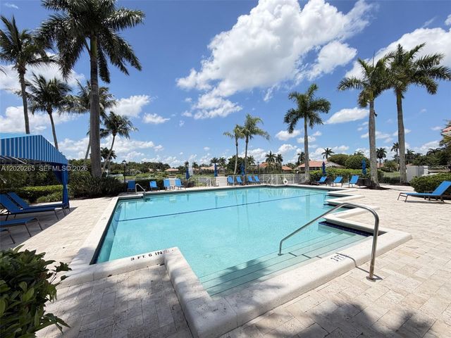 19432 Preserve Dr, Boca Raton, FL 33498