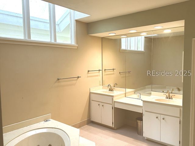 3 Welcome Breeze Ct, Daufuskie Island, SC 29915