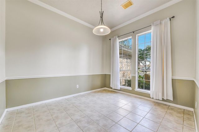 317 Vantage Pointe Circle, League City, TX 77573