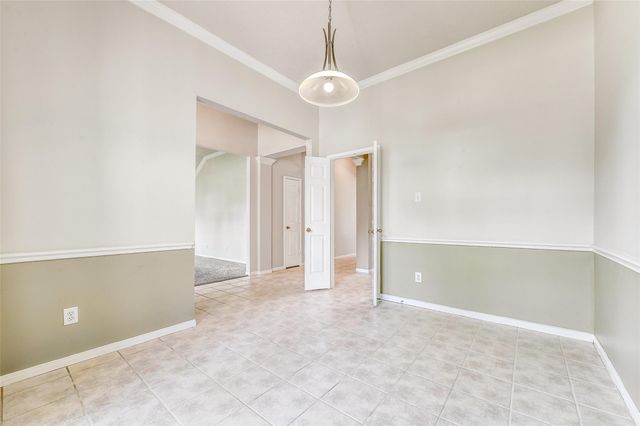 317 Vantage Pointe Circle, League City, TX 77573