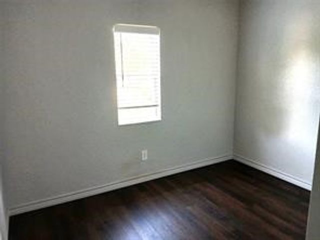 242 Autumn Wood Trail, Gun Barrel City, TX 75156