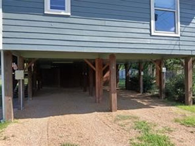 242 Autumn Wood Trail, Gun Barrel City, TX 75156
