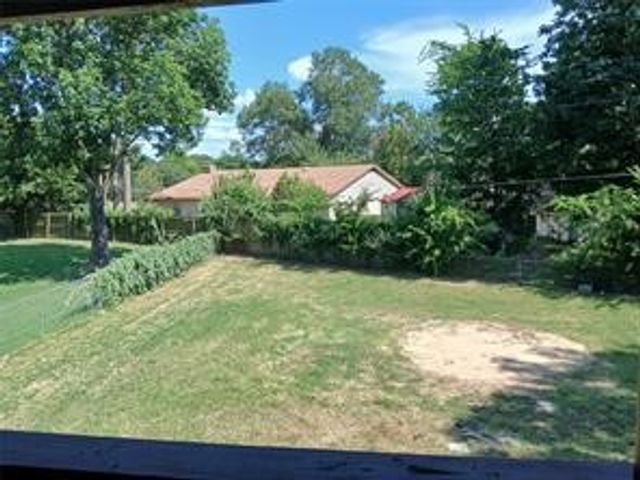 242 Autumn Wood Trail, Gun Barrel City, TX 75156