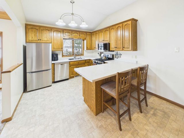 19512 Two Rivers Road, Avon, MN 56310