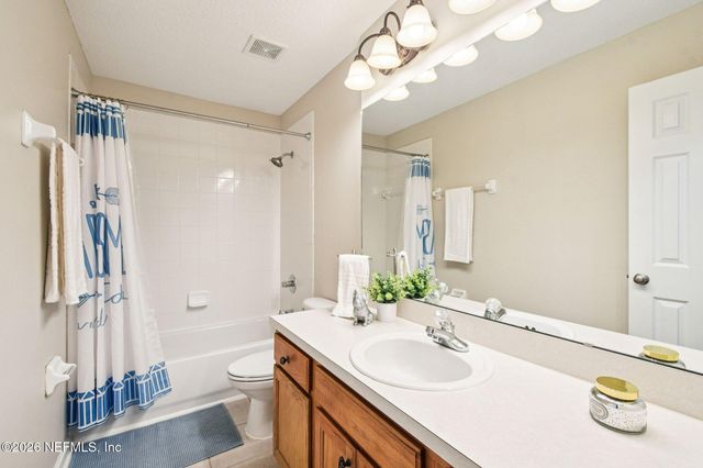 1605 VINELAND Circle C, Fleming Island, FL 32003