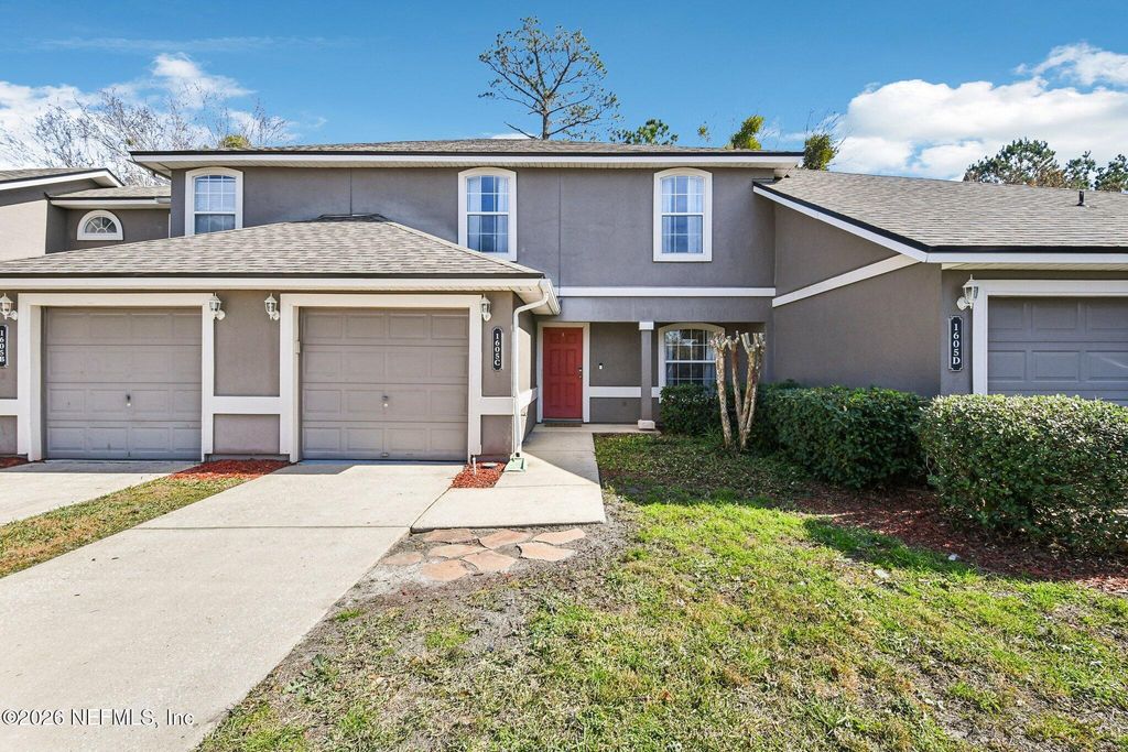1605 VINELAND Circle C, Fleming Island, FL 32003