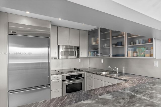 540 West Ave 1514, Miami Beach, FL 33139