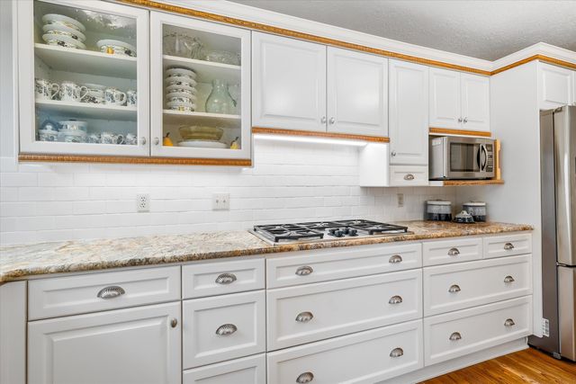 898 NW Riverside Boulevard, Bend, OR 97703