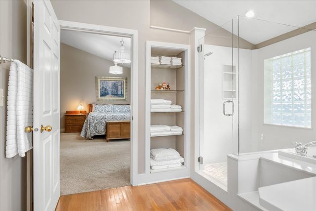 898 NW Riverside Boulevard, Bend, OR 97703