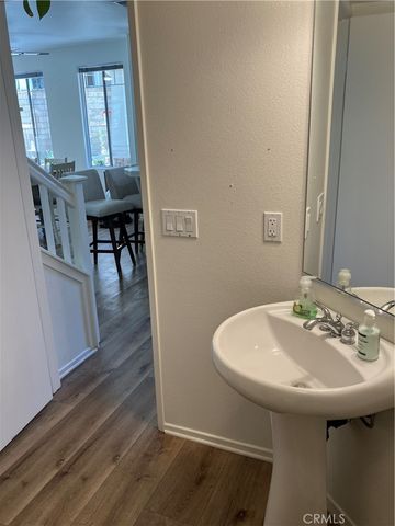 26514 Big Horn Way, Valencia, CA 91354