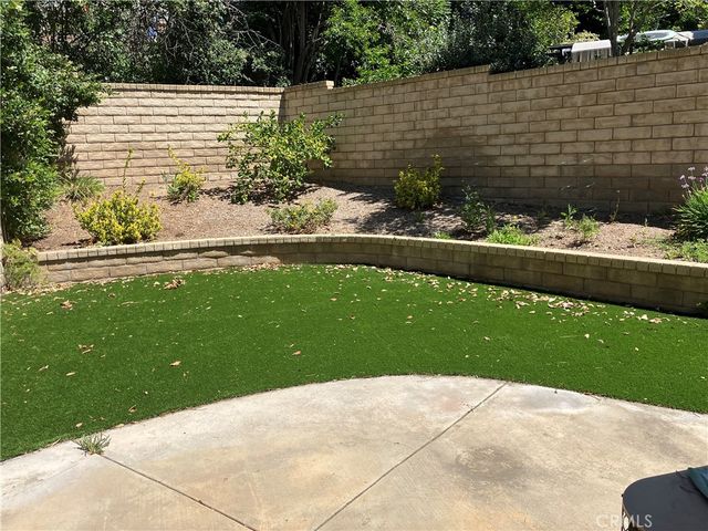 26514 Big Horn Way, Valencia, CA 91354