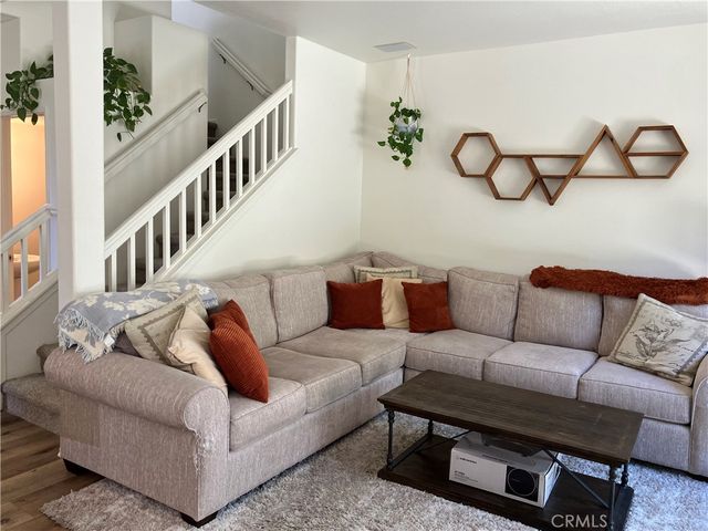 26514 Big Horn Way, Valencia, CA 91354
